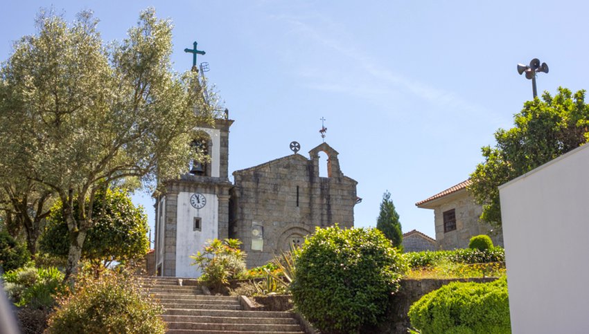 Igreja onde meu trisavô José Antonio da Rocha foi batizado em Verim, no distrito de Braga, em Portugal (Foto: Divulgação)